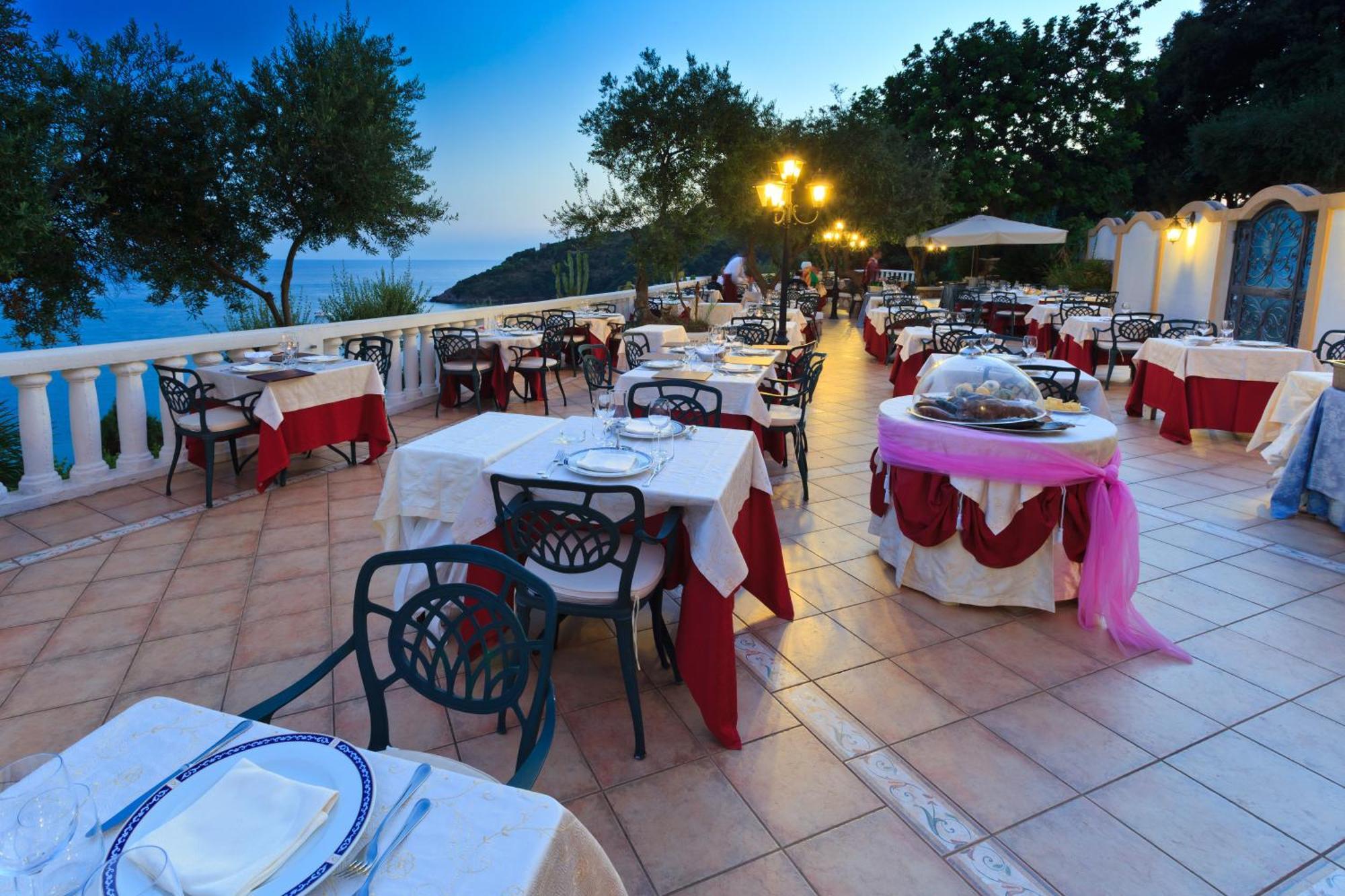Grand Le Rocce 4* Gaète