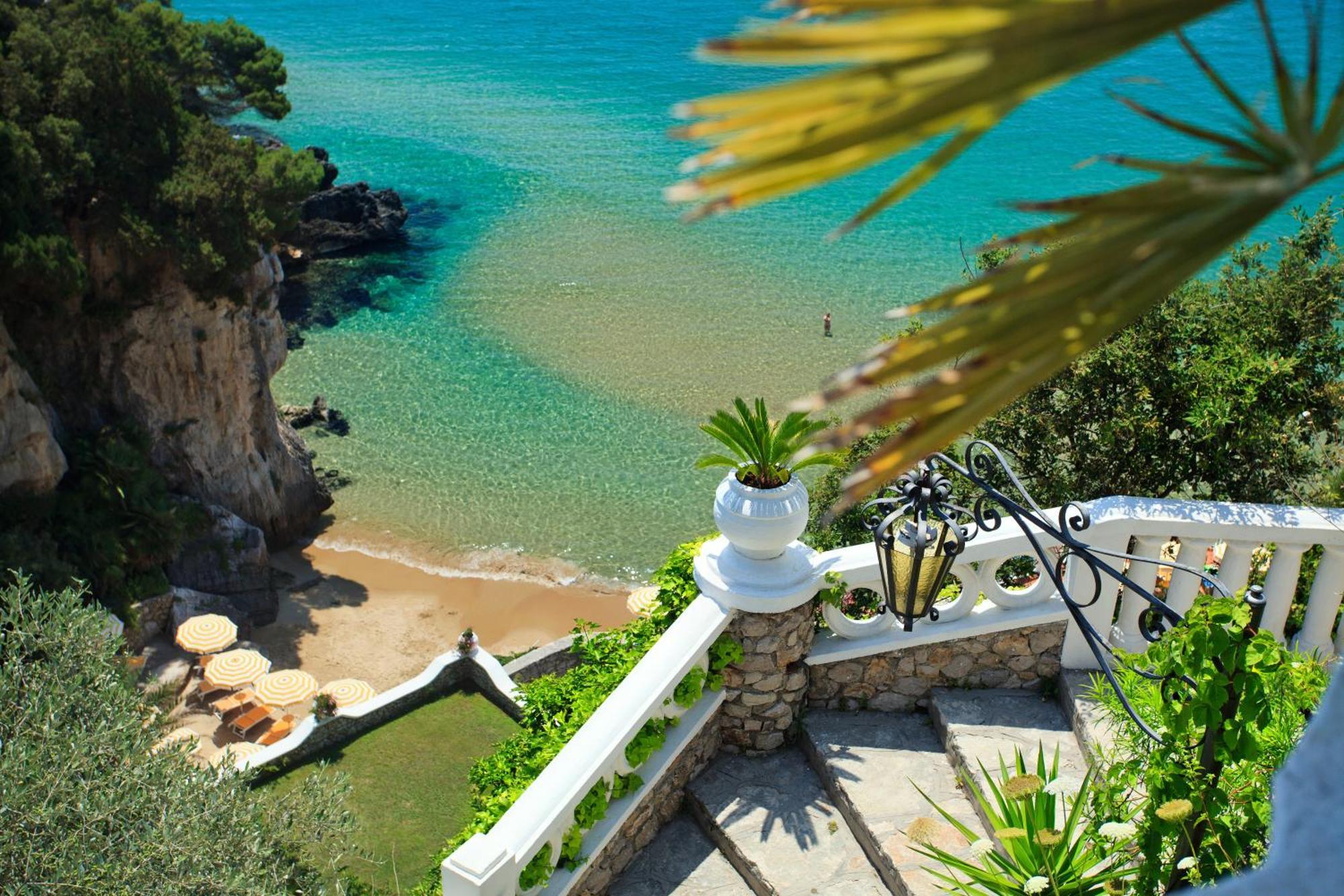Grand Le Rocce Hotel